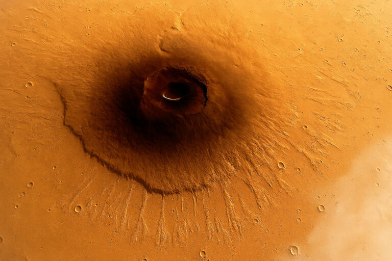Beeindruckende Bilder des Mars-Vulkans Arsia Mons durch die NASA-Sonde Mars Odyssey